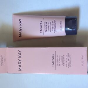Mary Kay Antioxidant Moisturizer